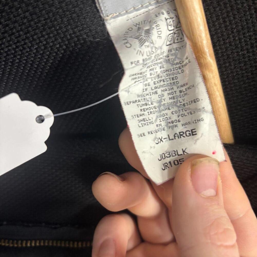 Vintage Carhartt J03 active jacket in black duck canvas with quilted lining - Picture 3 of 5